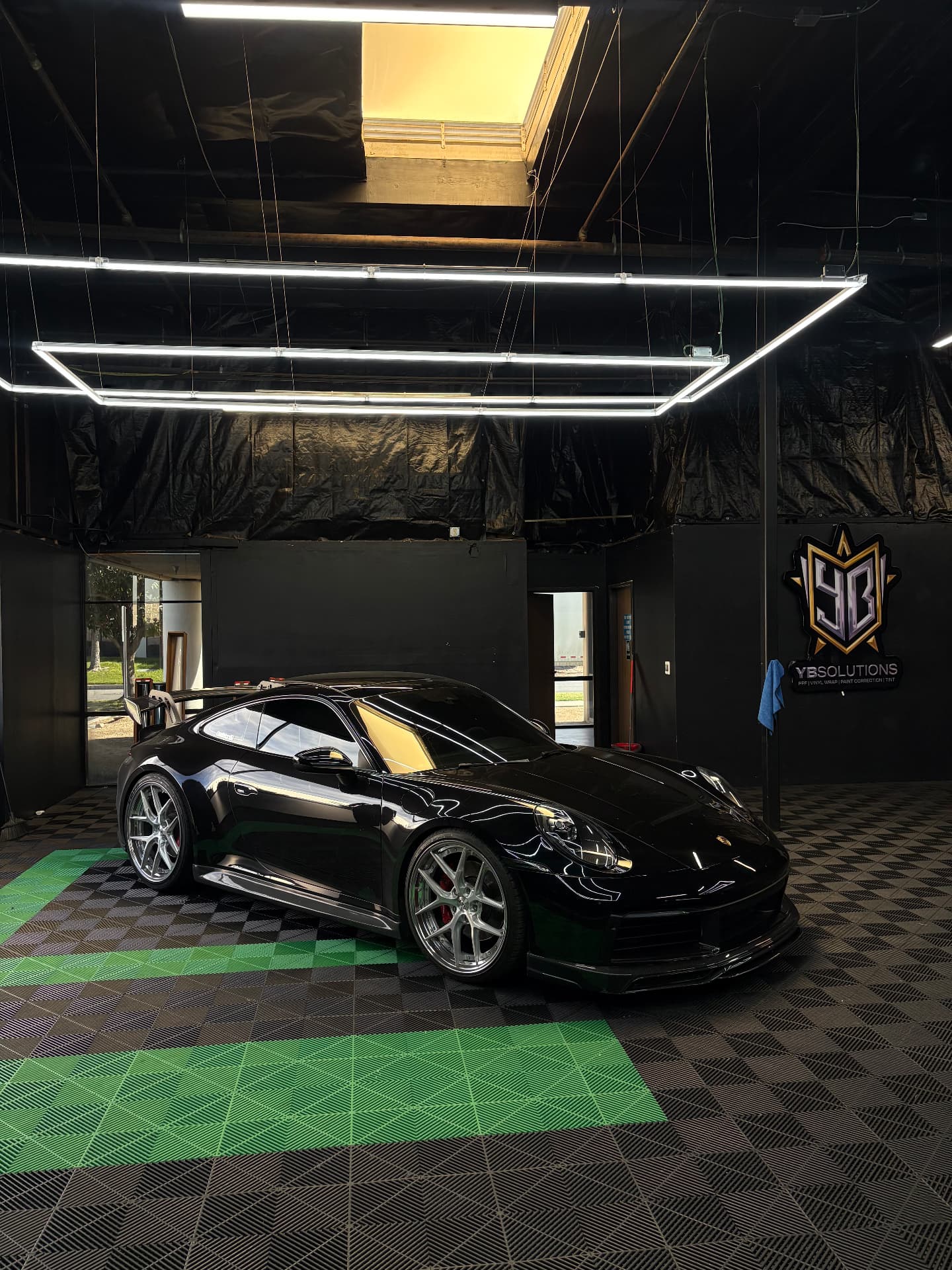 Porsche 911 — Paint Correction